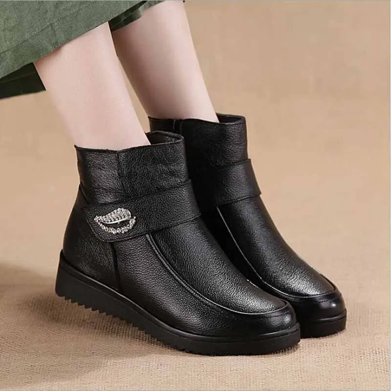 

Women Boots Genuine Leather Ankle Martens Boots for Women Casual Dr. Motorcycle Shoes Warm Fur Winter Couple Shoes Zapatos Mujer