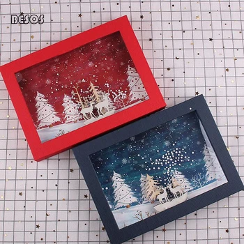 

Winter Warm Gift Box Retro Red And Blue 3D Carved Wood Elk Tree Skylight Birthday Wedding Party Scarf Candy Paper Gift Box B319D