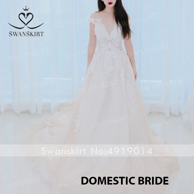 Sweetheart Beaded Princess Wedding Dress Off Shoulder Appliques Lace A-Line SWANSKIRT I182 Bride Gown Illusion Vestido De Noiva