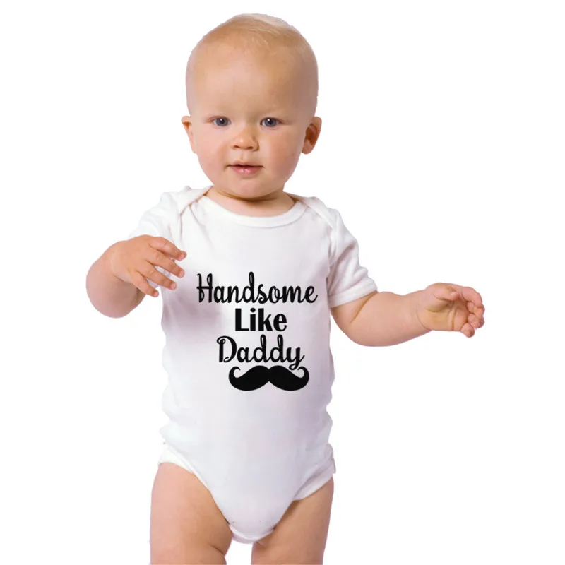 Light Yellow Одежда для маленьких мальчиков с принтом «Handsom Like Daddy» и «усы»; милый боди для новорожденных мальчиков; летняя хлопковая одежда для маленьких мальчиков; одежда для малышей - Color: Light Yellow