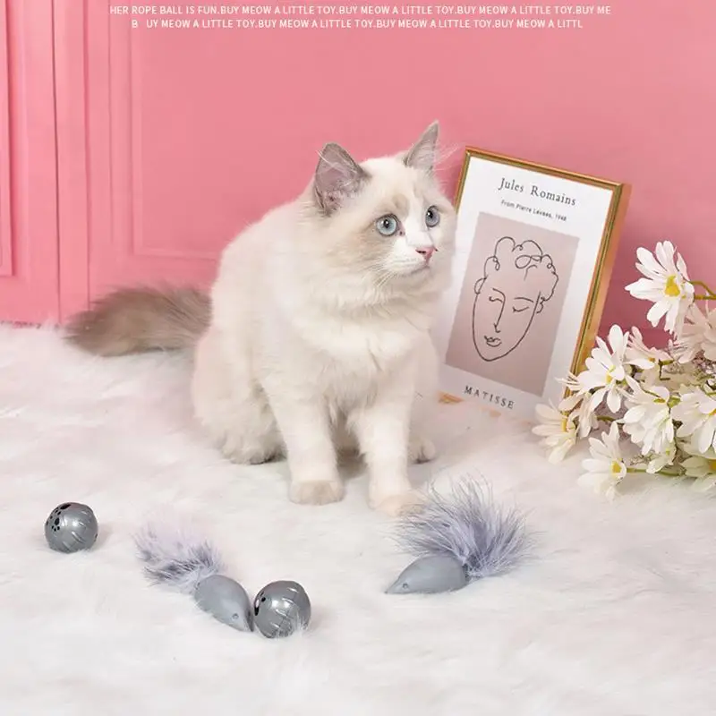 

2PCS Creative Cat Toy Mouse Simulated Feather Cat Toy Gray Cat Bell Ball Cat Play Toy Pet Kitten Chewing Toy Cat Supplies