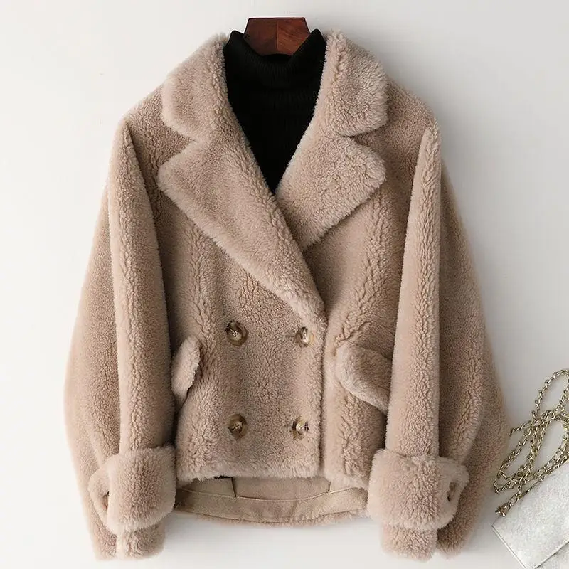 Женское зимнее пальто из натурального овечьего меха, короткое пальто из натуральной шерсти, пальто с отложным воротником, замшевая кожаная подкладка, плюшевые пальто