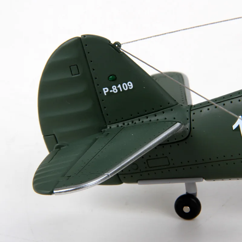 

World War II Flying Tigers P40 Model Plane 1: 32 Metal Aviation Model American-Style Warplanes Resin Model Pendulum