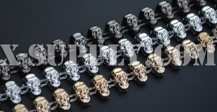 Plastic Stud Trimming (10)