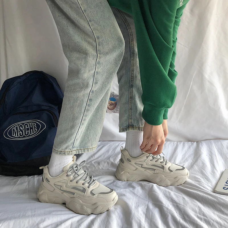 Бежевый Новинка года; tenis feminino; женская повседневная обувь; светящаяся модная обувь; женские кроссовки; zapatos mujer - Цвет: Бежевый