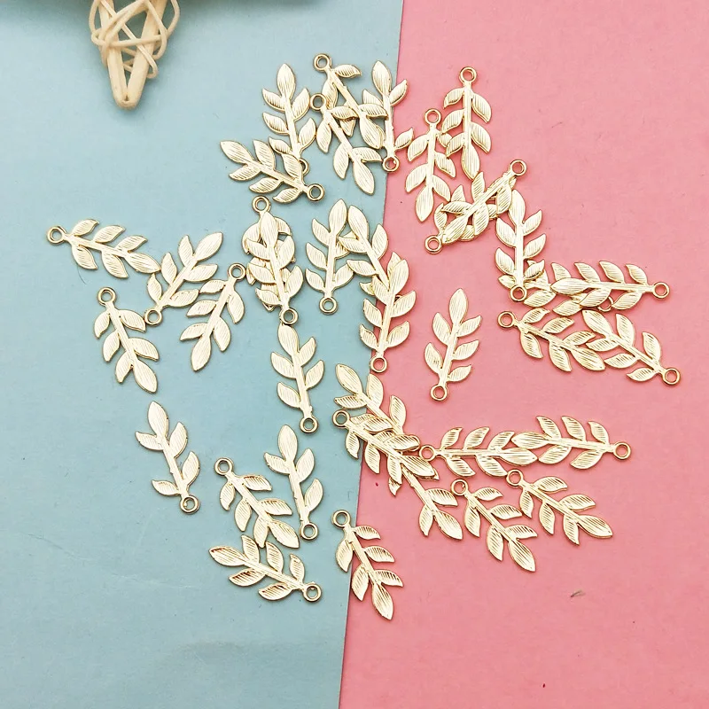 

20pcs Zinc Alloy Golden Mini Leaves Charms Floating For DIY Fashion Drop Earrings Jewelry Making Accessories Tree Leaf Pendants