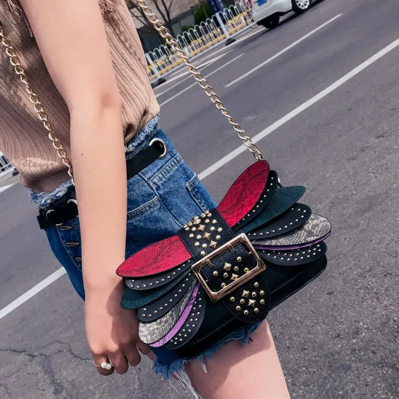 

2019 Fashion Quality Rivet Serpentine wings Women Messenger Crossbody Bags Letter Designer Ladies Shoulder bags purses Female