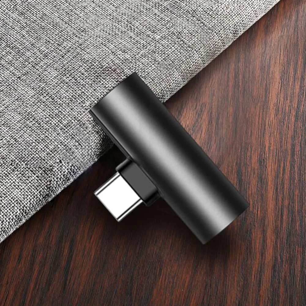 Mobile Phone Accessories Type C Charging Adapter Portable Android Adapter Hot Selling 3 5mm Headphone 2 in 1Adapter 2020 News