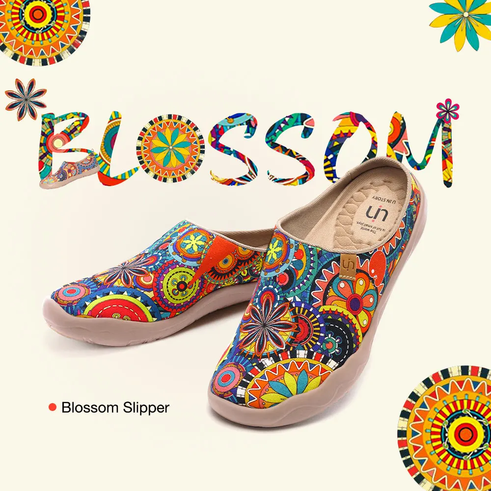 UIN Womens Travel Slipper Lightweight Home Slip Ons Walking Casual Art Painted Travel Holiday Shoes Blossom