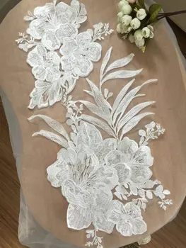 

New Embroidered Lace Applique Patch Patch Clothing Wedding Headwear Lace DIY Accessories Off White