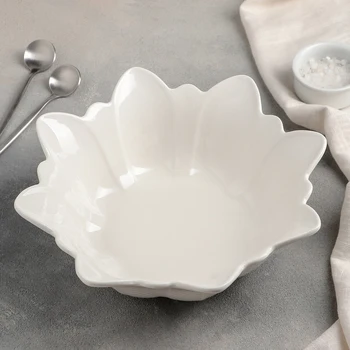 

Salad bowl "Flower", 1.2 L, 13.5 cm, white