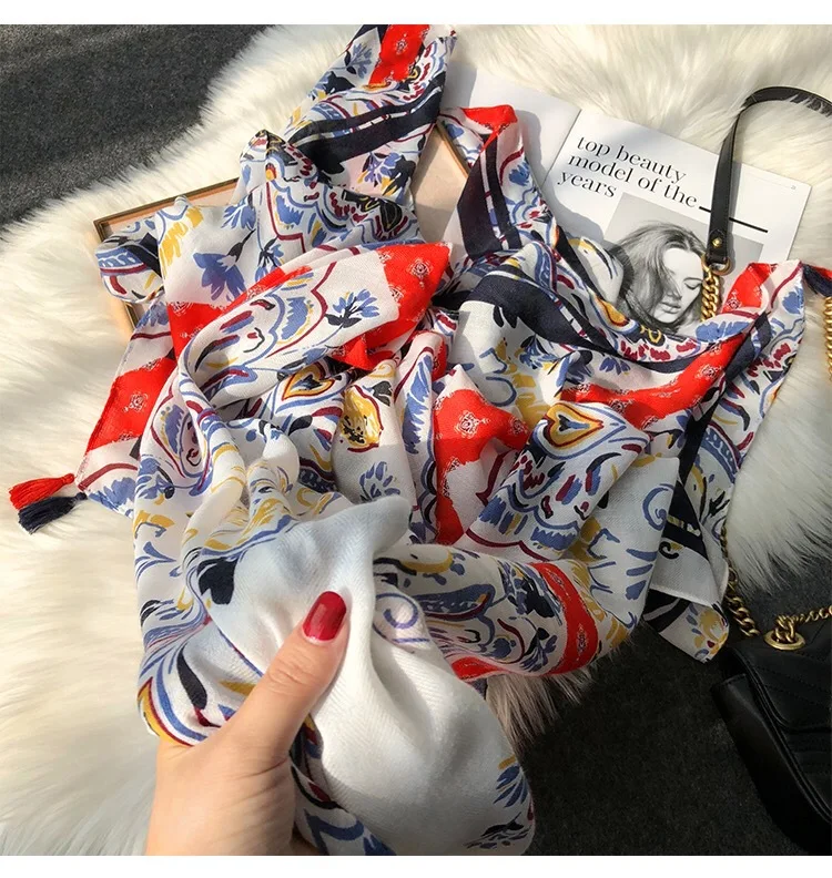 12050556568_839402316