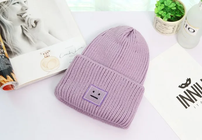 Осенне-зимние брендовые шапочки Skullies, 1 шт., корейские квадратные вязаные шапки со смайликом, шапки для влюбленных, для женщин и мужчин, 4 цвета