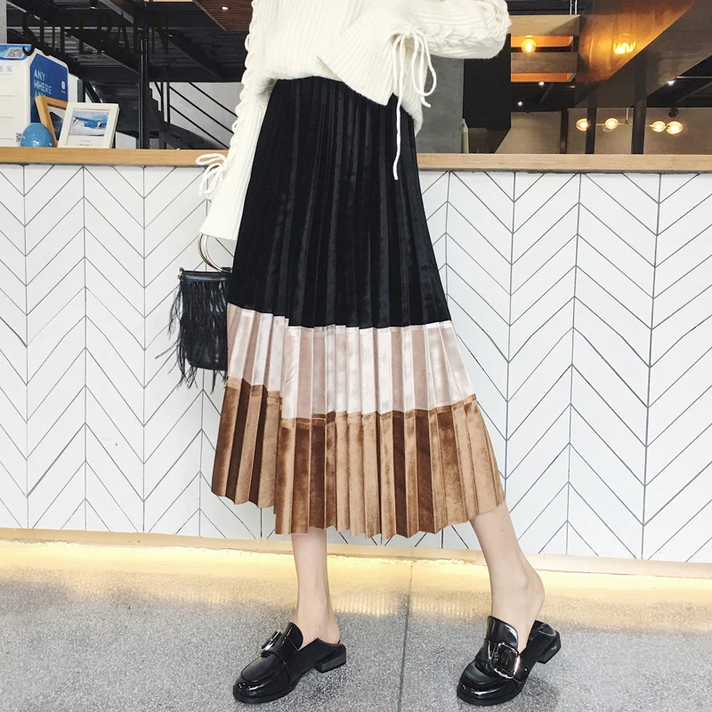 

SuperAen Velvet Pleated Skirt Women Korean Style Wild Casual Fashion Ladies Skirts Autumn and Winter 2019 New Skirts Female
