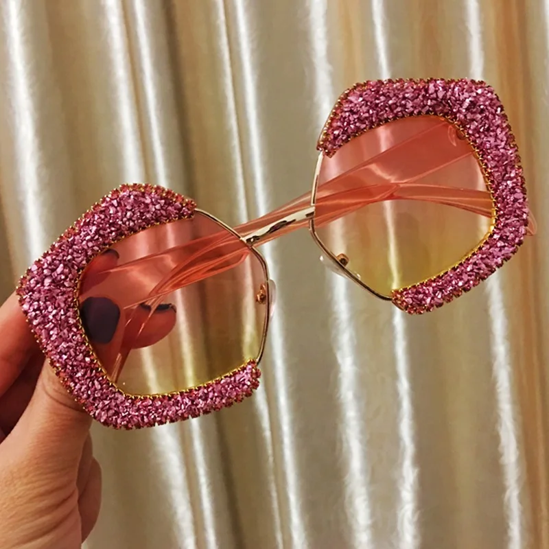 11414895419_1067929148