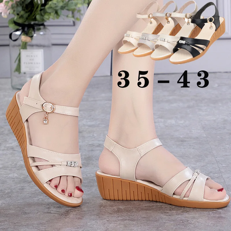 

Soft-Sole Middle-aged Mom Sandals Women's Summer Slanted Heel Flat Comfortable Anti-slip Middle Aged And Elderly People WOMEN'S