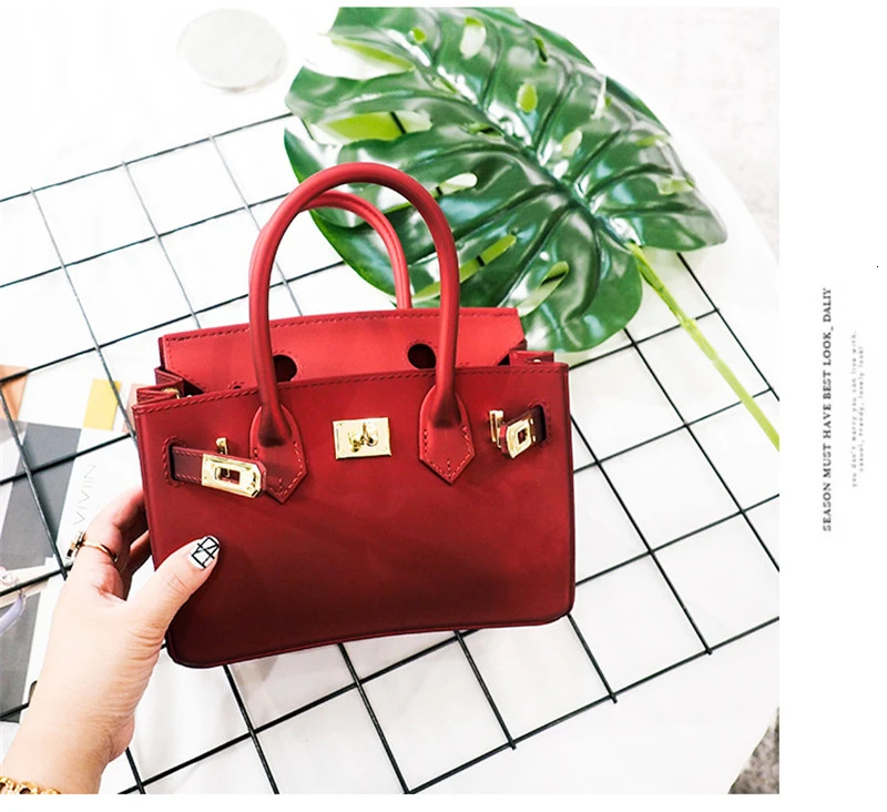 

2019 Woman Top Layer Leather Bag Solid Colors Large Capacity Luxury Designer PVC Casual Tote Ladies Handbag Pochette Femme