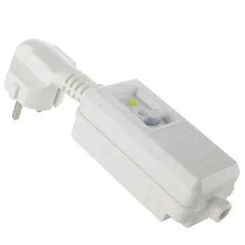 

GFCI Leakage Protection Safety RCD Socket Adaptor Home Circuit Breaker Cutout Power Trip Switch 16A 220V 240V EU Plug