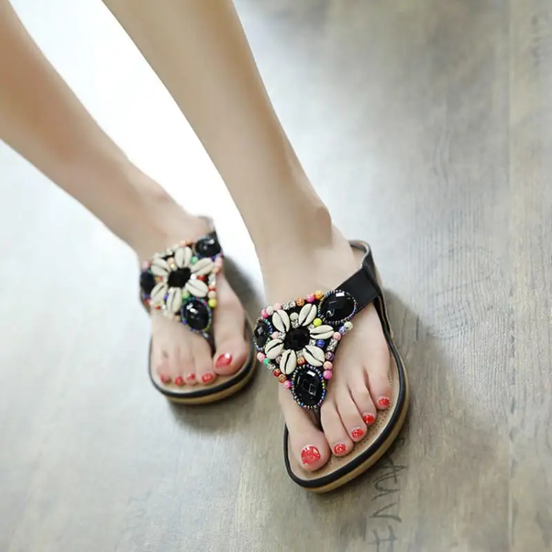 

Summer women shoes Slipper female women sandals 2019 new beach outdoor flip flops ethnic bead shoes woman slippers plus size