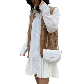 

AA Women Sweet Style Saddle Bag Fashionable Letter Decoration Chain Shoulder Strap Simicircle Shoulder Messenger Bag