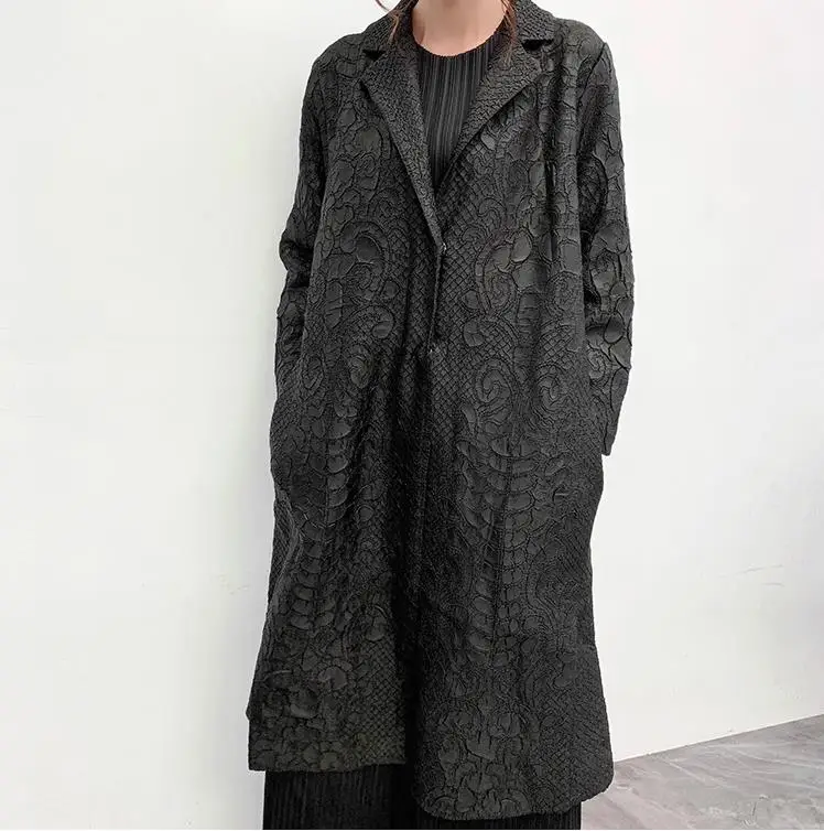 Miyake fold heavy industry trench winter new double layer plus cotton thick pleated windbreak long female trench free shipping