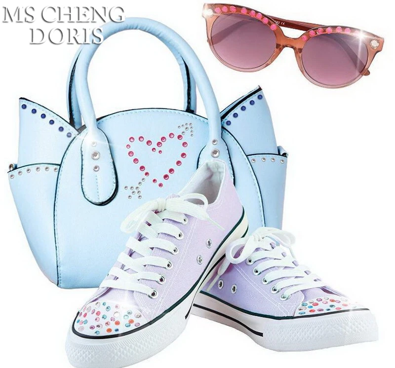 13893324764_947662738