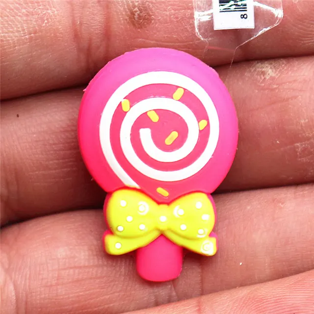 1pcs High Imitation Shoe Charms Colorful Heart-shaped Shoe Buckles Original Accessory fit Bracelets Croc JIBZ Kids Gifts F-ZBX20 B