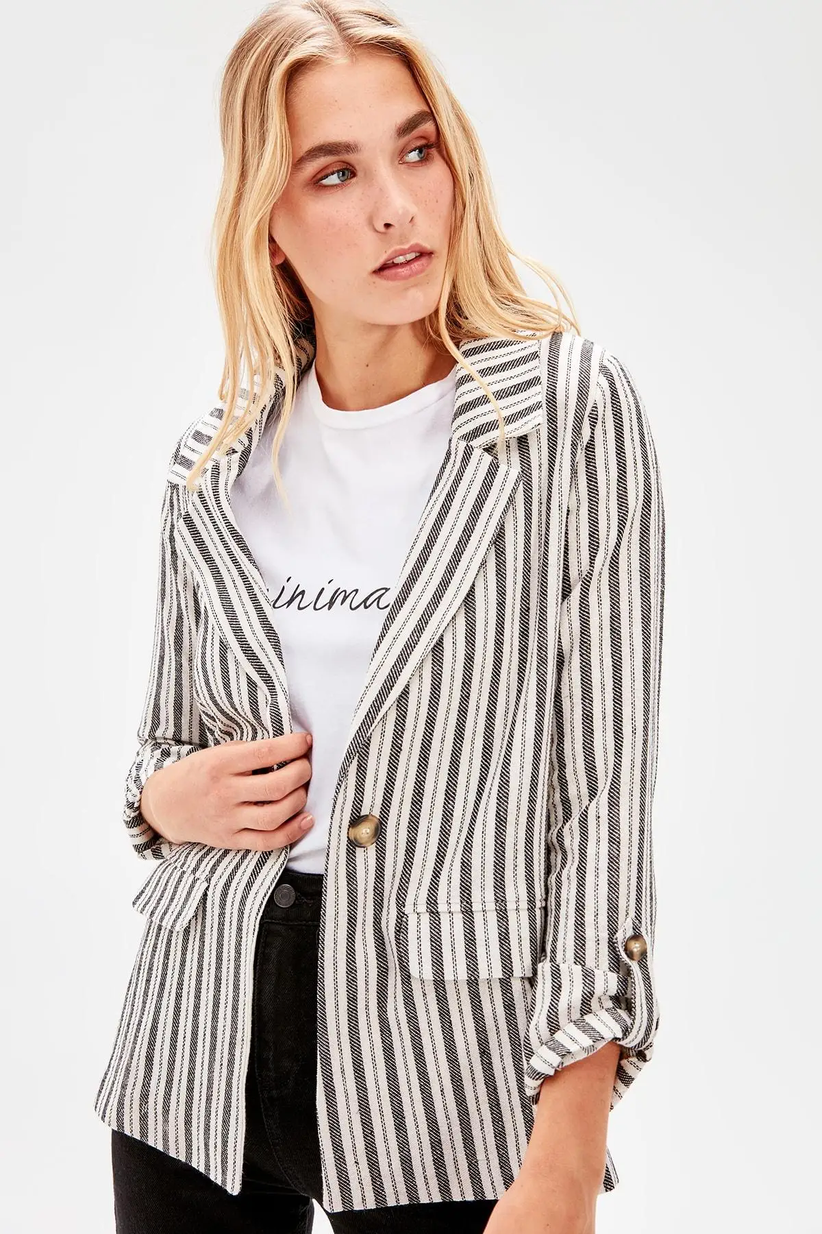 Most effective  Trendyol Black Striped Jacket TWOAW20CE0062