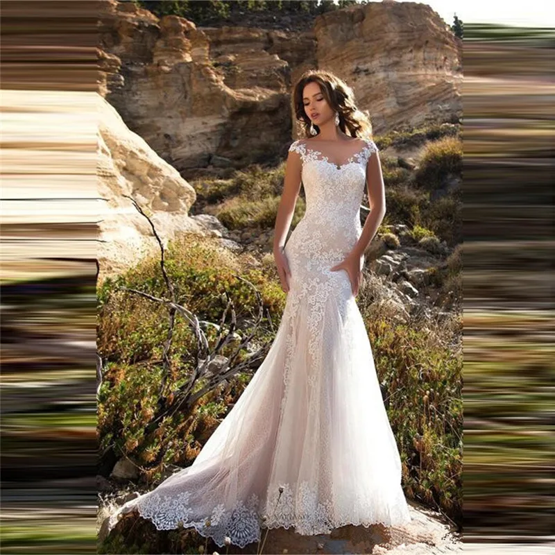 slimming wedding dresses for plus size
