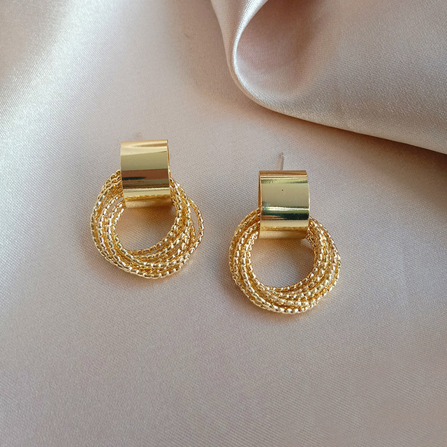 Korean New Simple Geometry Earrings Fashion Temperament Sweet Pearl Flower Earrings Female Jewelry Party Gift