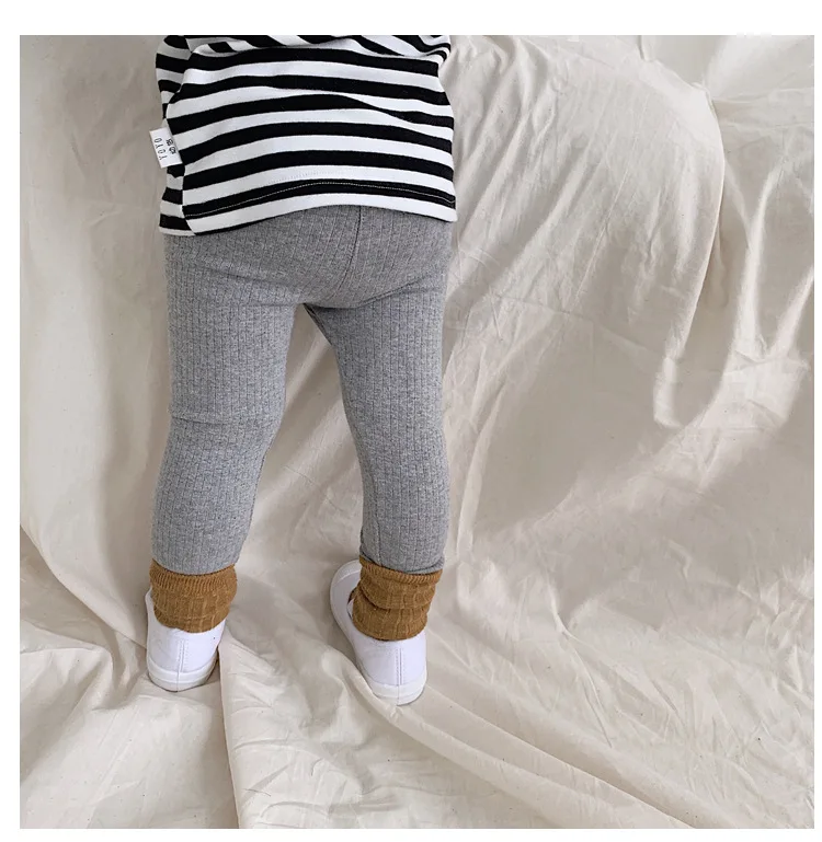 Весенне-осенние однотонные леггинсы из чистого хлопка для маленьких девочек повседневные обтягивающие штаны для детей 0-6 лет