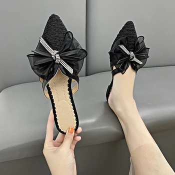 

2020 Summer Flats Mules Lady Sandals Slippers Bow Crystal Pointed Toe Women Mules Outdoor Slipper Casual Shoes Woman Slides