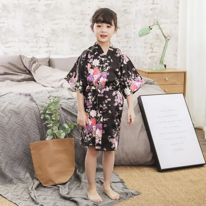 Новая одежда для сна для девочек, детское кимоно с цветочным принтом и животными, ночная рубашка для девочек, детский банный халат, пижама, ночное платье - Цвет: B