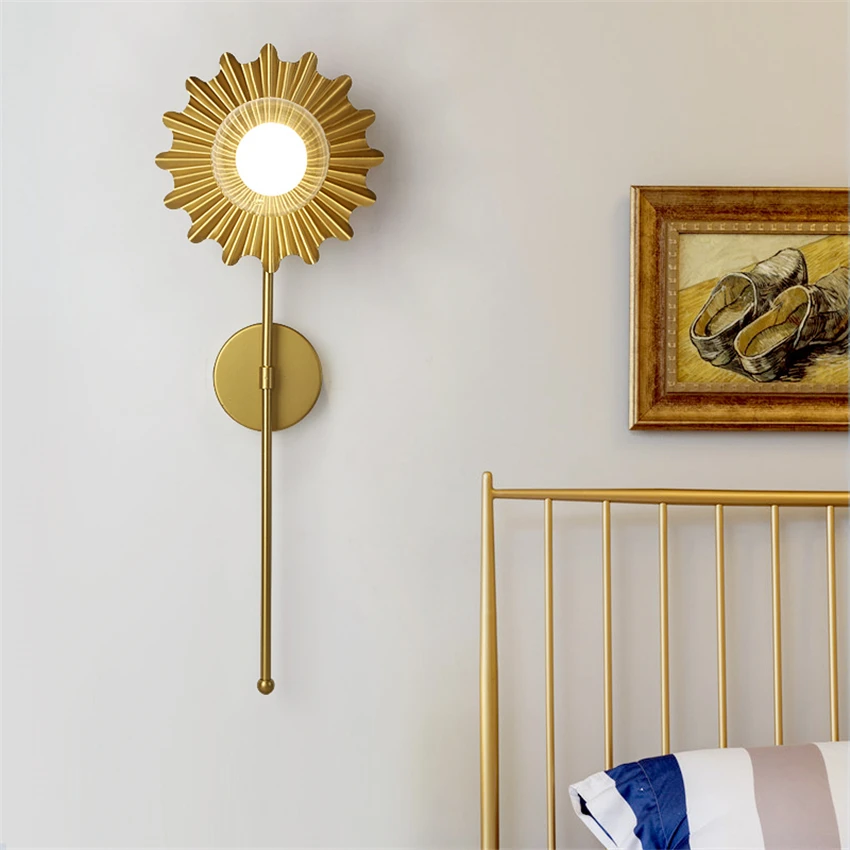 

Nordic Sun Flower Golden Wall Lamps Modern Living Room Background Wall Luxury Art Decor Lamps Aisle Bedroom Bedside Wall Lights