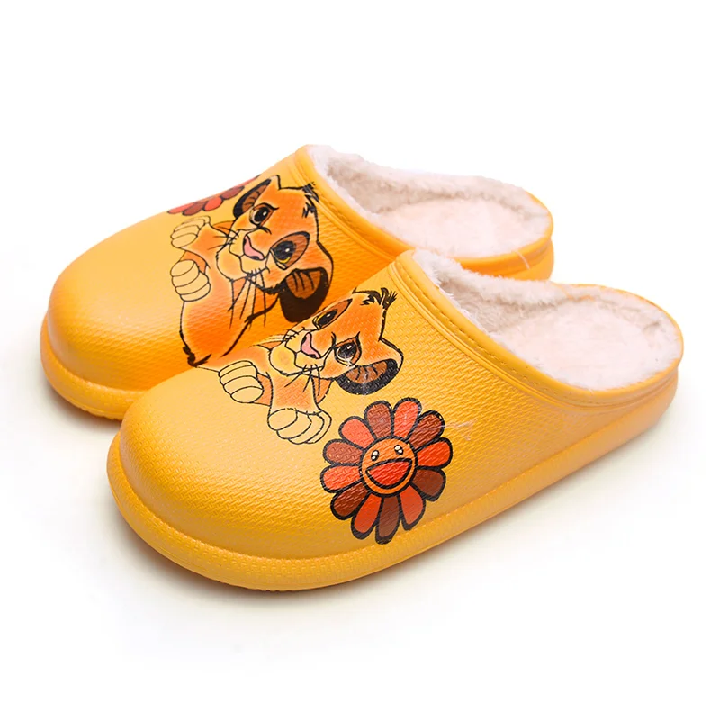 Sabots Hello Kitty Doublés Polaire - Chaussons Femme Hiver - Charms Amovibles