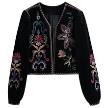 

Maxdutti 2022 England Style Vintage Totems Embroidery Velvet Jacket Women Spring Fashion Elegant Jackets Tops Coat Women Tops
