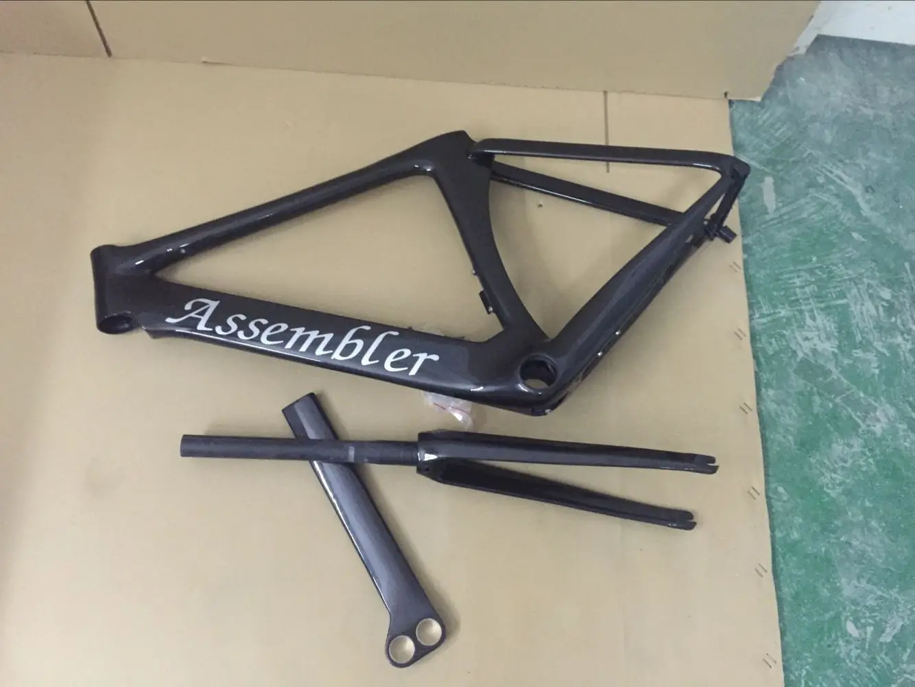 

A Large Amount Autonomous Brand rxlsl Carbon Fiber Vehicle Frame Road Bicycle Frame Ultra-Light Carbon Fiber