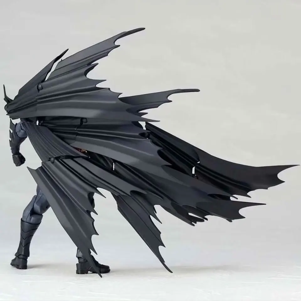 Аниме revoltech DC shan kou shi Бэтмен шестерни суставов Супер милый мультфильм Гараж Комплект