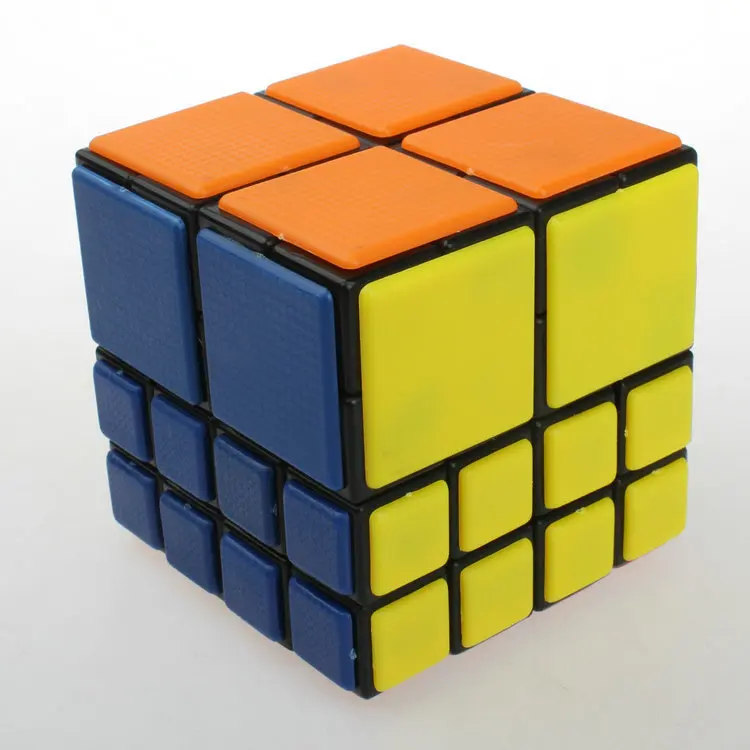 

Challenges Black And White with Pattern Fourth-Order Bundled Rubik's Cube bandaged Restricted Rotating 4-Order Magic Cube