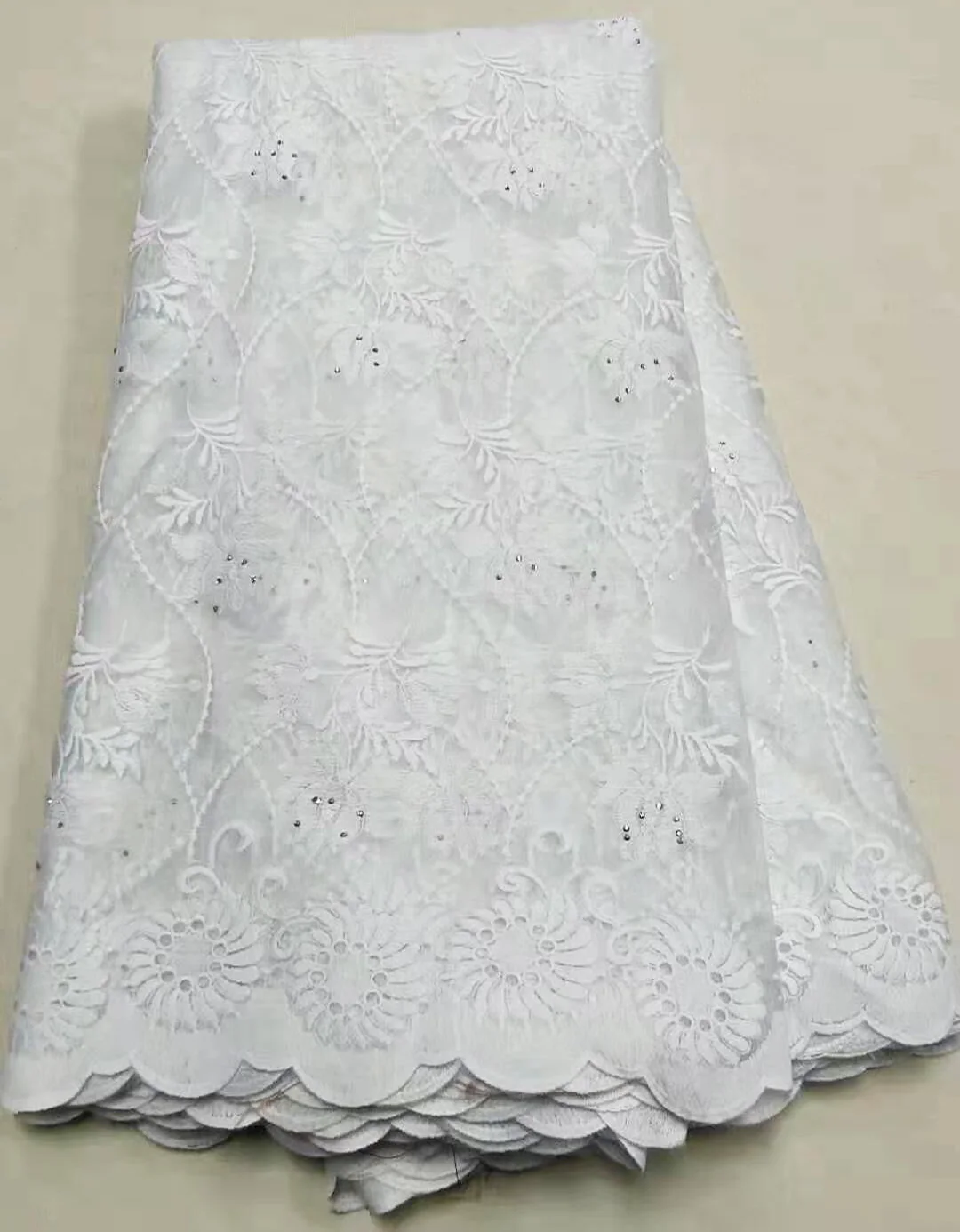 Чисто белое Африканское сухое кружево ткани высококачественное молоко шелковая ткань с кружевом для свадьбы последняя глаженная французская кружевная ткань с ажурным рисунком ZJ036 - Цвет: As Picture
