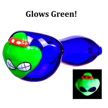 

The Turtle Power - 4" Glow in the Dark Turtle Glass Hand Pipe