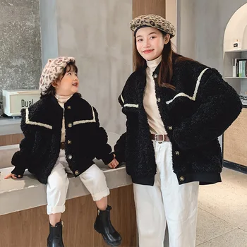 

Autumn and Winter New Parent-Child Clothes Korean Version Black Loose Navy Collar Plush Fashionable Warm Top Girl Mother's Coat