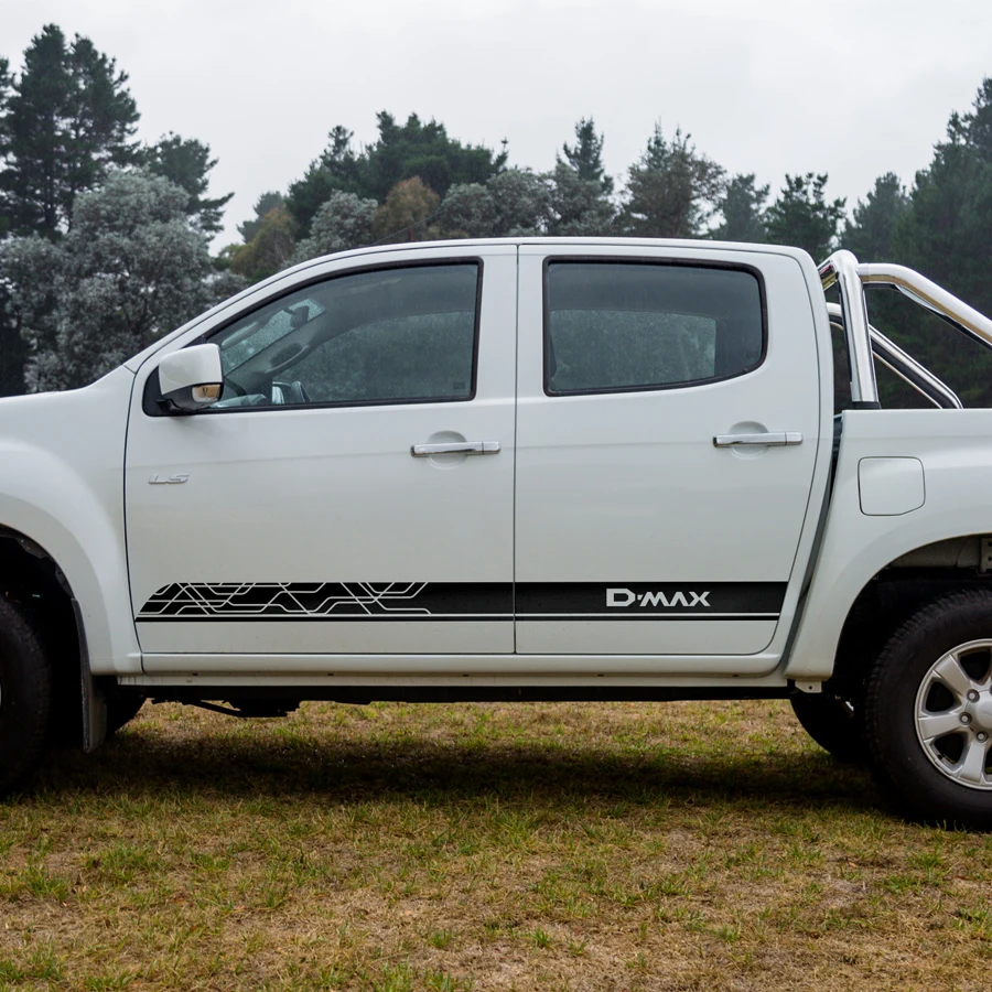 2 шт. боковой двери d-max полоса графическая виниловая Автомобильная наклейка для isuzu d-max 2012 CABINE CREW 4X4 XRUNER