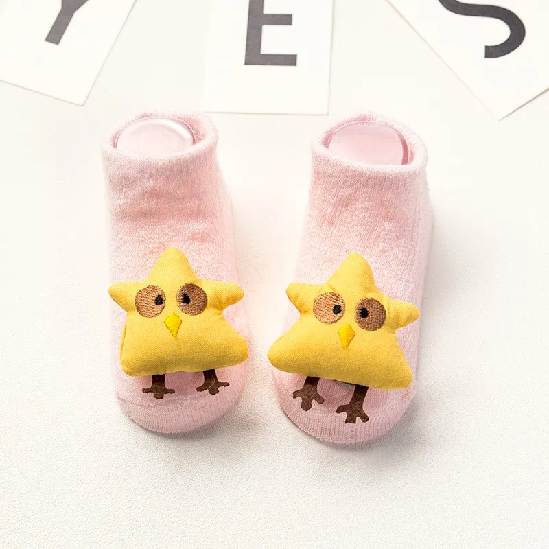 Носки для малышей; нескользящие носки-тапочки с резиновой подошвой для детей ясельного возраста; сезон осень-весна; модные милые носки с животными для новорожденных 0-2 лет