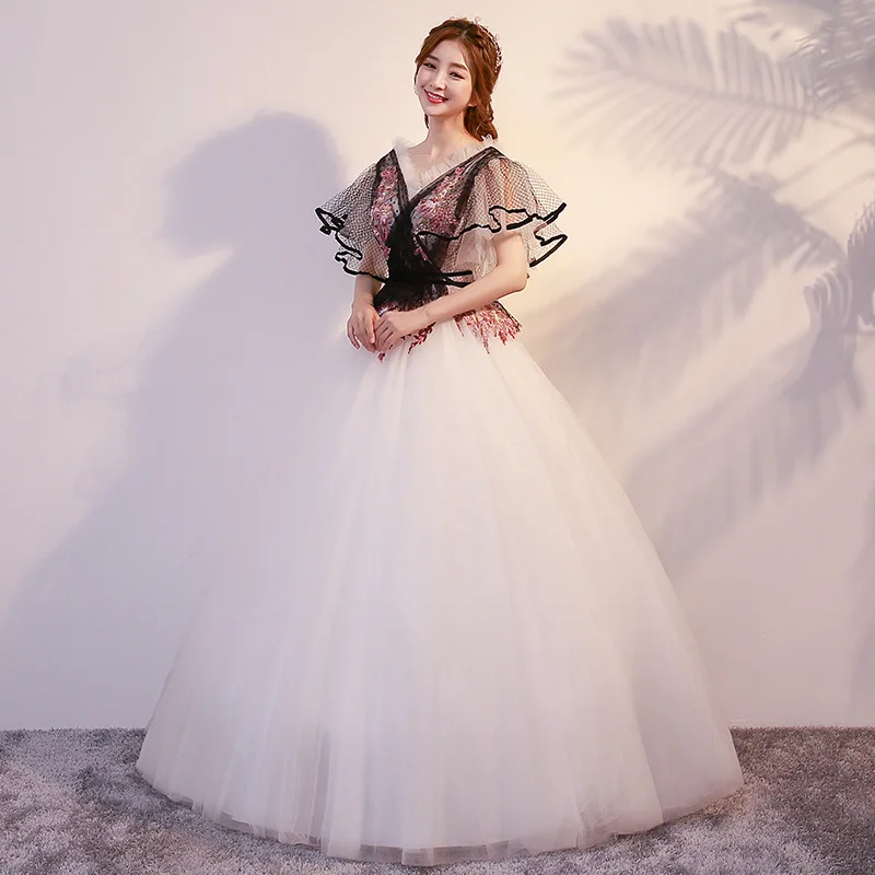Новинка 2019 дешево в наличии блестящие платья для Quinceanera аппликация сладкая 16