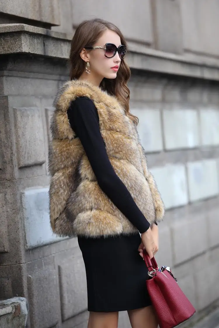 Vetement Winter Women's Faux Fur Coat Artificial Fur Vest Furry Vests Femme Jackets Plus Size Furry Fake Fur Gilet Z70