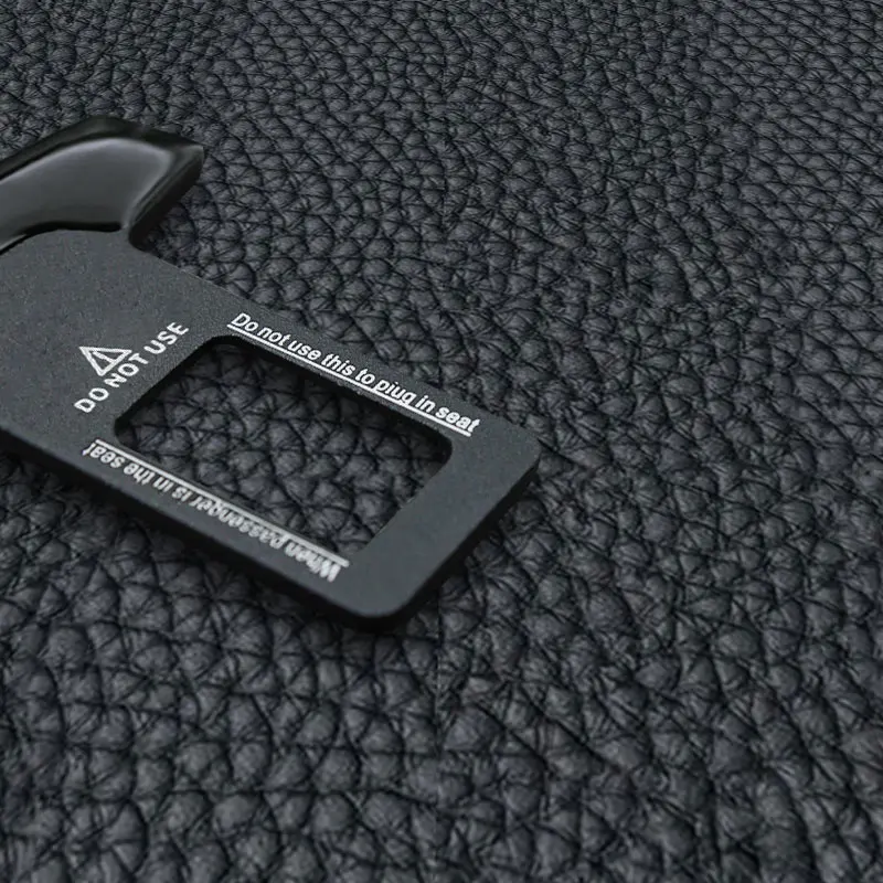 1pcs Universal Car Safety Belt Buckle Clip Interior Accessories for Audis Sline A4 B8 A3 8P B7 B9 B6 B5 A5 A6 C6 C7 8V Q7 A7 A1
