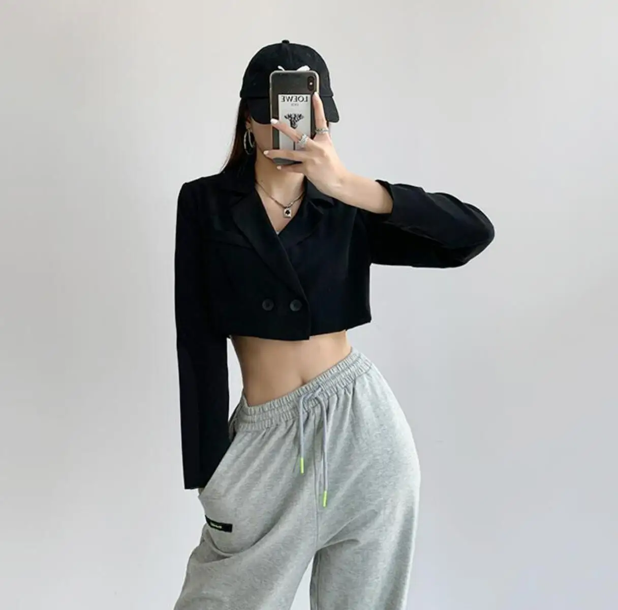 Retro French Style Green Check Plaid Weavon Cropped Blazer Women Notched Metal Buckle Buttons High Waist Suit Short Coat Outwear
