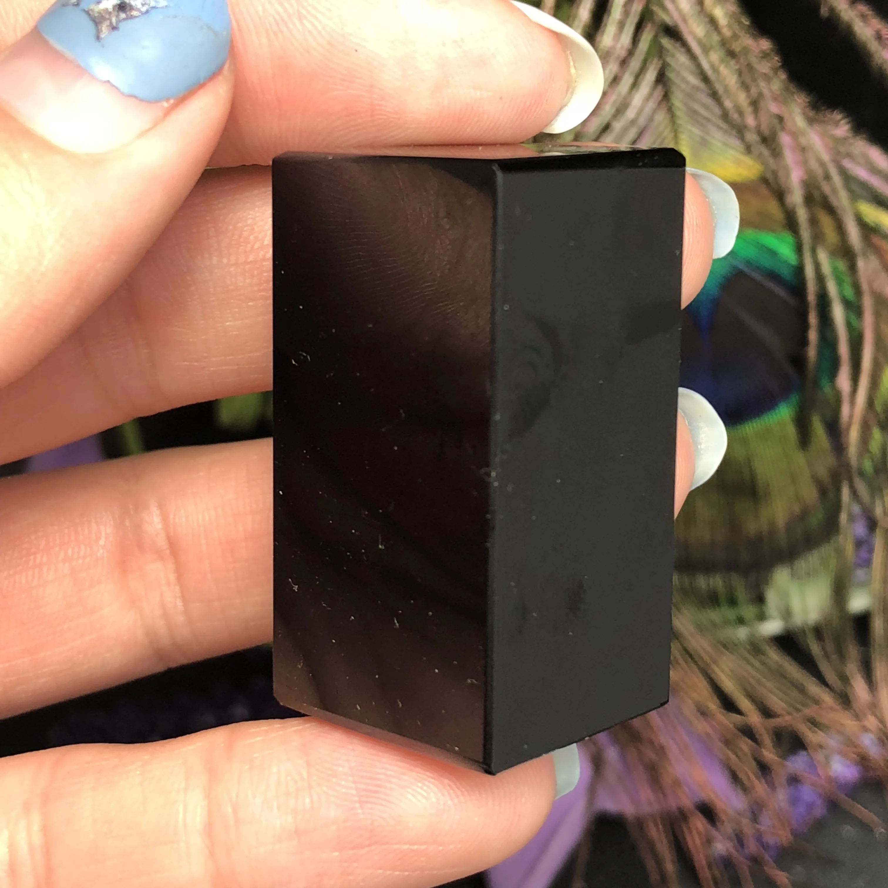 Натуральный obsidian прямоугольный блок, на превосходном искусстве и ремеслах украшения дома, поглощает эссенцию неба и е