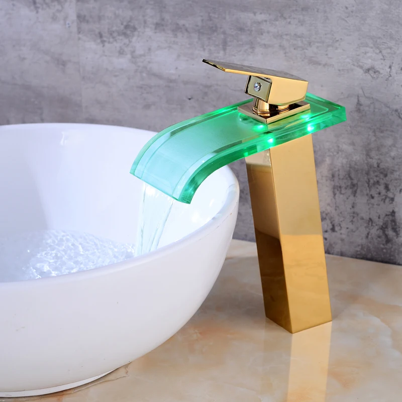Светодиодный смеситель Vidric Gold водопад с выдвижным водопадом латунный Смеситель